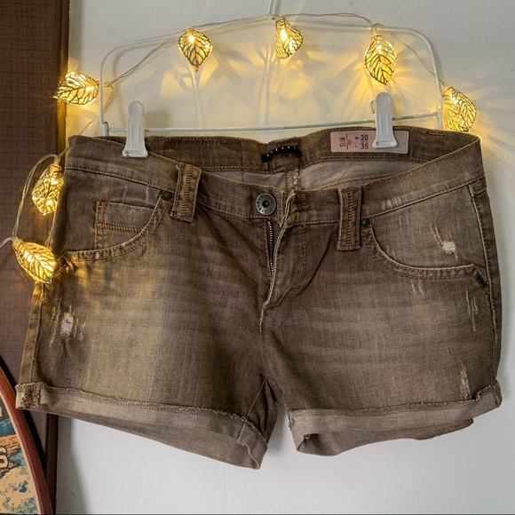 Sisley-Paris Denim - 🤩 SISLEY Paris Denim Shorts Distress Finish Stretchable